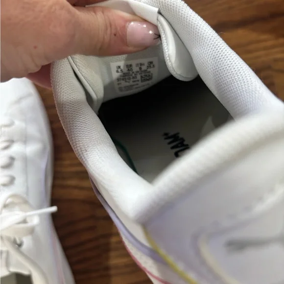 Women's Size 9 PUMA Vikky V2 White Summer Shoes Comfort Cushioned Soft Foam - Picture 6 of 6